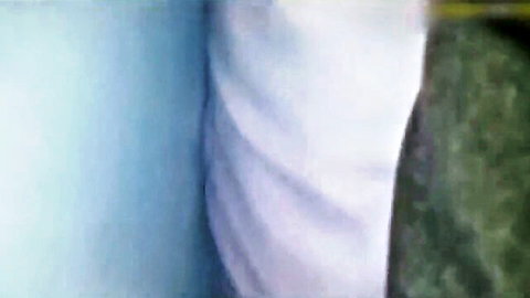 Tight amateur college hookup with petite freshman on bed