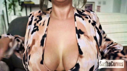 SashaCurves in low-cut leopard top revealing massive cleavage as manipulative aunt