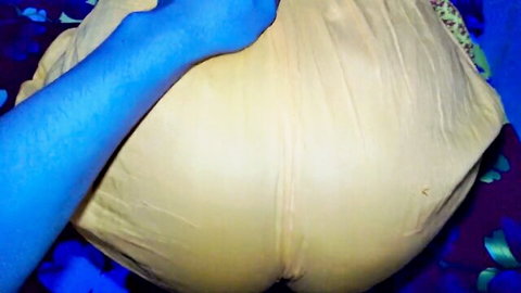 Blue hand roughly grabbing thick big ass cheeks in yellow saree from behind