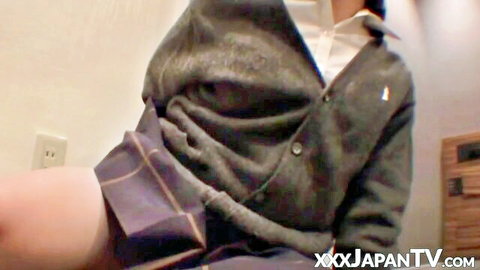 Japanese schoolgirl babe spreads thick thighs in plaid skirt teasing pussy