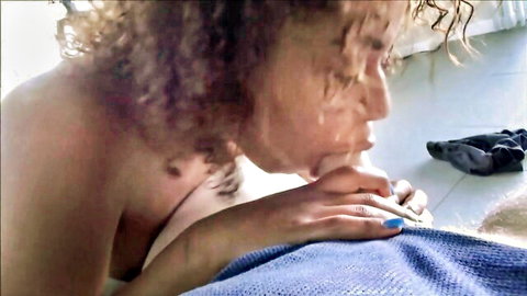 Alina Ali and Milu Blaze ebony teens sharing white cock orally