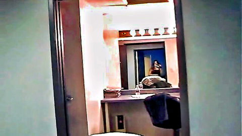 Bailey Cream huge ass teen creampie in steamy bathroom mirror