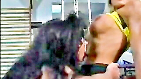 Muscular blonde with huge tits and abs gets pussy licked by kneeling brunette in gym