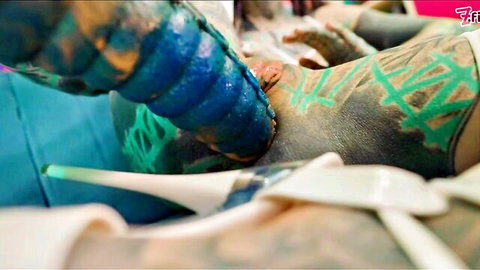 Tattooed skinny babe's tight asshole stretched by thick veiny cock in rough anal