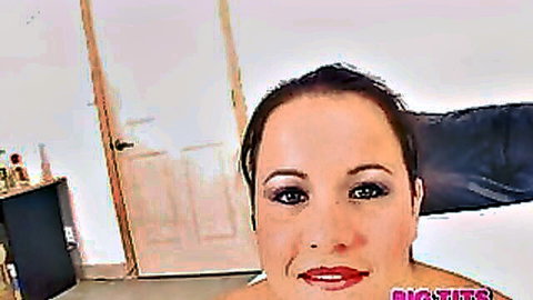 Annie Swanson big curvy brunette smiling close-up