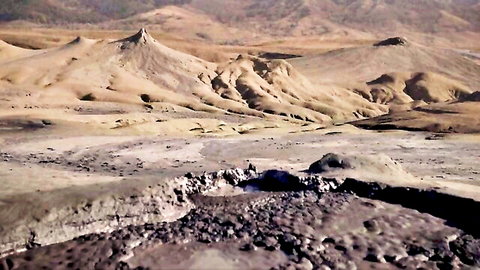 Elina Lowensohn nude in desert landscape from The Miracle of Tekir (2015)