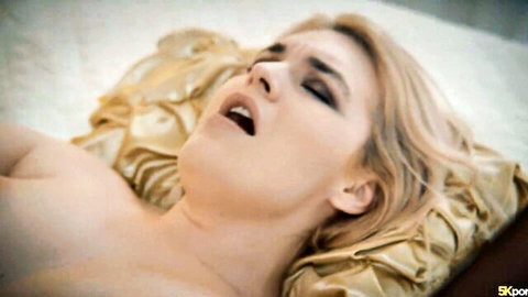 Hannah Vivienne moaning in ecstasy nude on bed in hot lesbian action with Yeri Blue