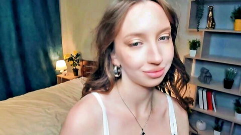 Shonavillaluz shy teen with big boobs in Chaturbate cam show
