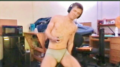 Muscular white guy in tight briefs dancing shirtless on webcam