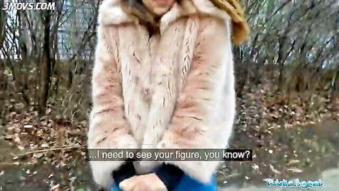 Esperanza in fur coat teases her figure outdoors, hot tourist vibe