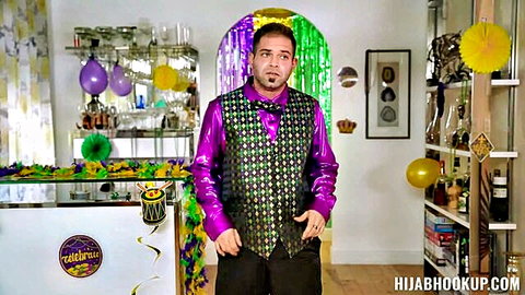 Violet Gems celebrates Mardi Gras with hijab girlfriend in festive outfit