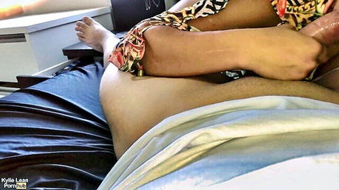 Amateur secret blowjob from friend's Latina ex, leg spread tease