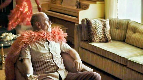 Gail O'Grady sexy in red dress with older man in feather boa, Duster s01e03-04
