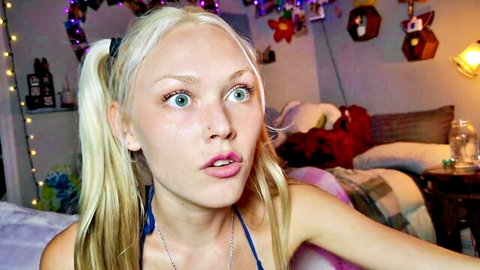 Blonde cam girl lilfknsquirt in pigtails teases playfully on Chaturbate
