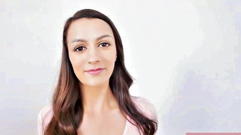 Summer Renee skinny model with natural D cups in casting couch session