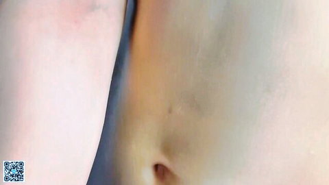 Geniafrend Chaturbate close-up of sexy slim belly and navel