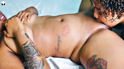 EboBlack eats pussy and licks clit of curvy Black best friend to orgasm