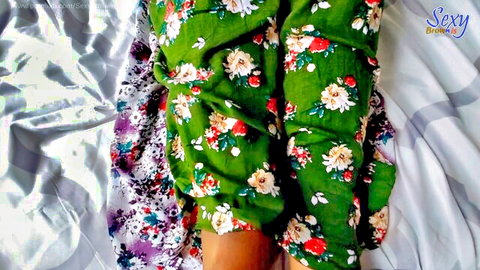 Brownis and step-sister's sexy legs in floral pants for hot Asian threesome