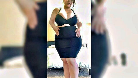 Curvy Latina MILF Monica posing in black bra and tight skirt