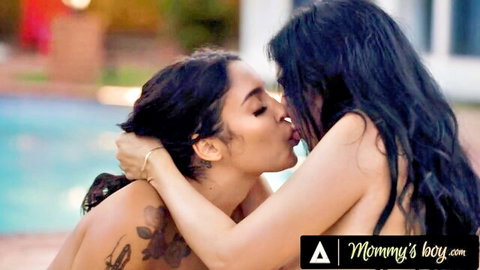 Vanessa Sky and Sexy Vanessa kiss topless in outdoor FFM threesome