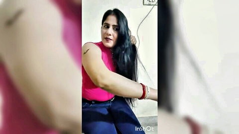 Bengali Bahu in tight pink top and jeans seduced by Sasur
