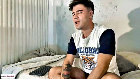 Zack Sullivan jacking off with Alex Hardy sucking in gay video
