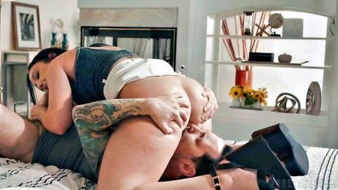 Jennifer White rides Tommy Pistol reverse cowgirl with visible pregnant belly