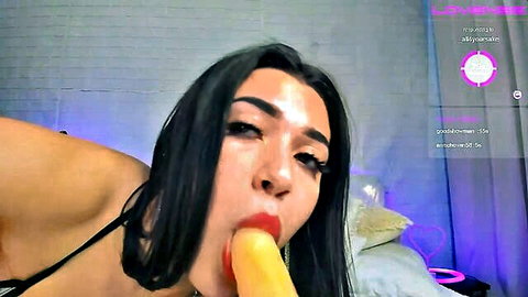 Dakota Blare teases with banana blowjob in webcam show