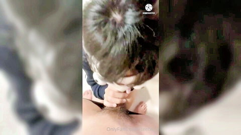 Teetw_x_ giving steamy blowjob to Asian hunk in Thai temptation