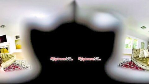Yhivi in Spinners VR solo masturbation setup