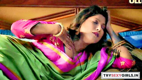 Seductive Indian woman in green sari showing cleavage, Aam Ras Part 4