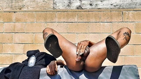 Batbunz ebony model spreads legs exposing pussy with jizz flow on hand