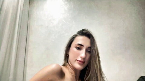 Ri_rey shy 18yo Asian camgirl topless tease