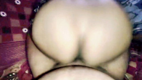 Hot Indian bhabhi big ass close-up in outdoor hardcore sex