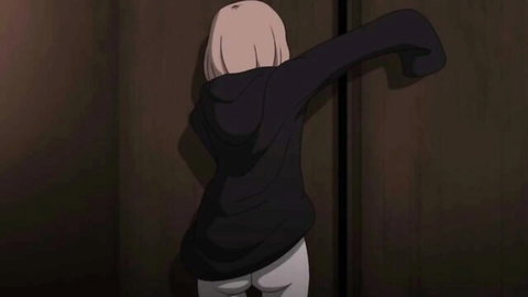 Hentai Alice in purple hoodie and tight white pants, bending to show big ass