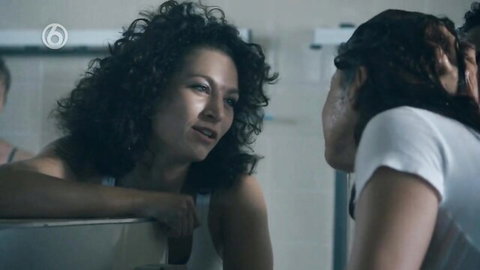 Nicole Da Silva in Wentworth S02E01 topless scene preview with Ra Chapman