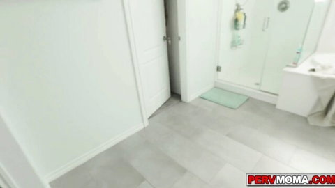 Stepmom and girlfriend birthday blowjob surprise in modern bathroom