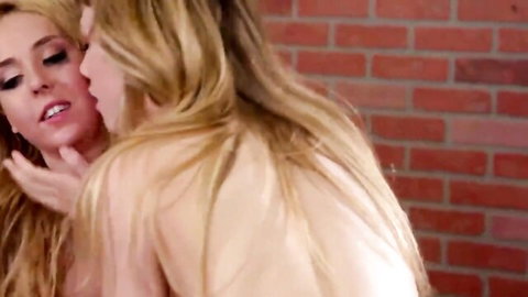 Ivy LeBelle and Riley Reid nude lesbian kiss in mirror foreplay