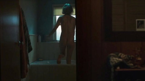 Naomi Watts nude from behind in Infinite Storm (2022) bathtub scene
