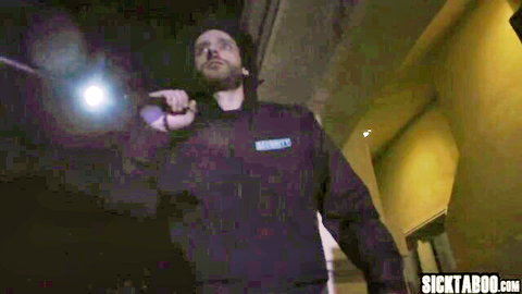 Intruder with flashlight breaks into big booty mom's house