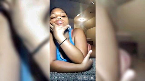 Young chubby ebony on webcam in blue top, solo tease video