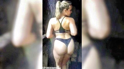 Mia Malkova blonde in black bikini teasing big ass in shower