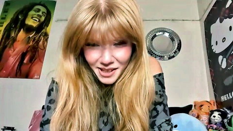 Sweetestcherry3 young blonde camgirl teasing in leopard top