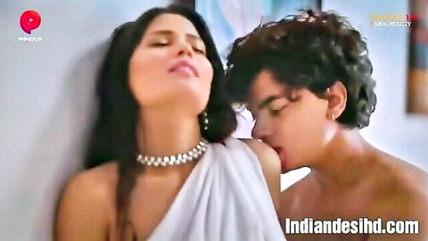 Indian woman in saree kissed intimately by man in Fruit Juice web series