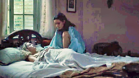 Antonia Desplat & Elektra Jansson-Kilbey nude tits in bed scene, Shantaram S01E01-03