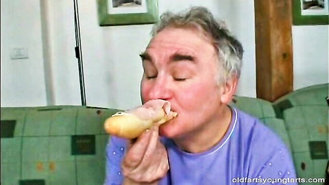 Old man savoring phallic sandwich in teaser for Veronika's natural tits sex