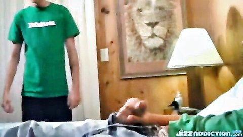 Riley and Wiley bros gay foot fetish scene with older man on bed
