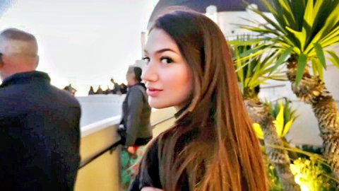 Alyx Star in seductive pose on Valentine's Day 2023 red carpet