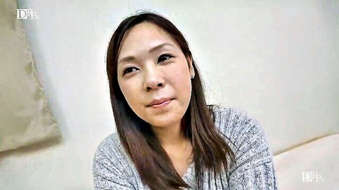 Kotomi Yamasaki in gray sweater, seductive gaze, Pacopacomama JAV thumbnail