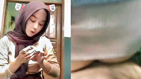 Viral Indonesian hijab schoolgirl in amateur tease video